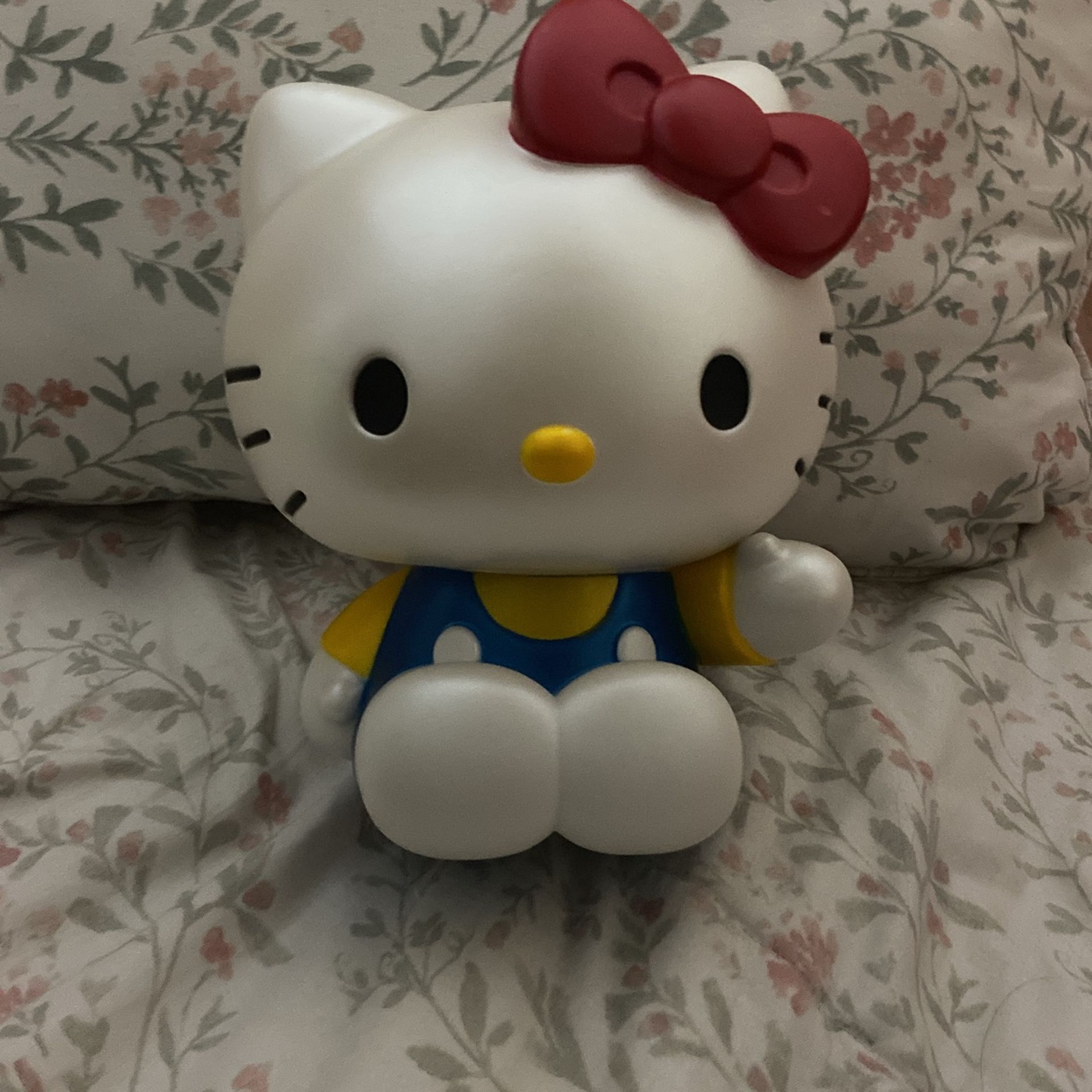 Hello Kitty Piggy Bank
