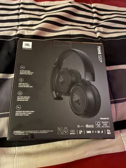 JBL Bluetooth headphones