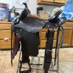 Western Trail Saddle