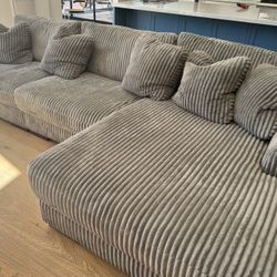 Sofa With Chaise