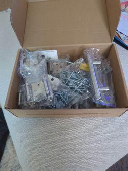Cabinet Hinges and Handles