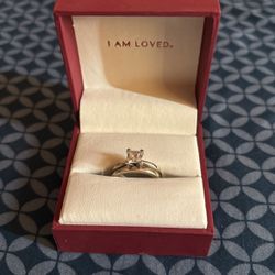 Diamond Ring & Wedding Band 