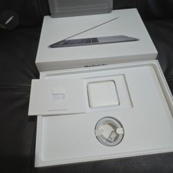 New 2019 Macbook Pro A1989 i7,16Gb,512Gb SsD L,13” LCD, AC Charger, Grade A Brand New,Space Gray Color, Original Box,Office 2022 for Great Purchase