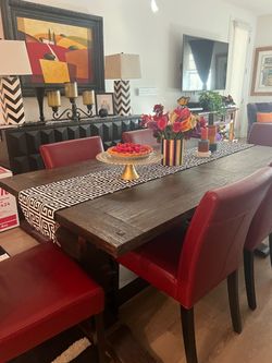 Dining chair leather red