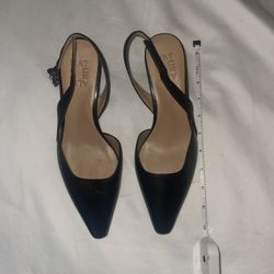 Black Naturalizer Heels (Size 7)
