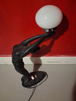 Art Deco Nude lamp
