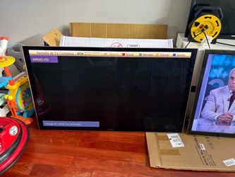 Panasonic Smart Viera TV 60”