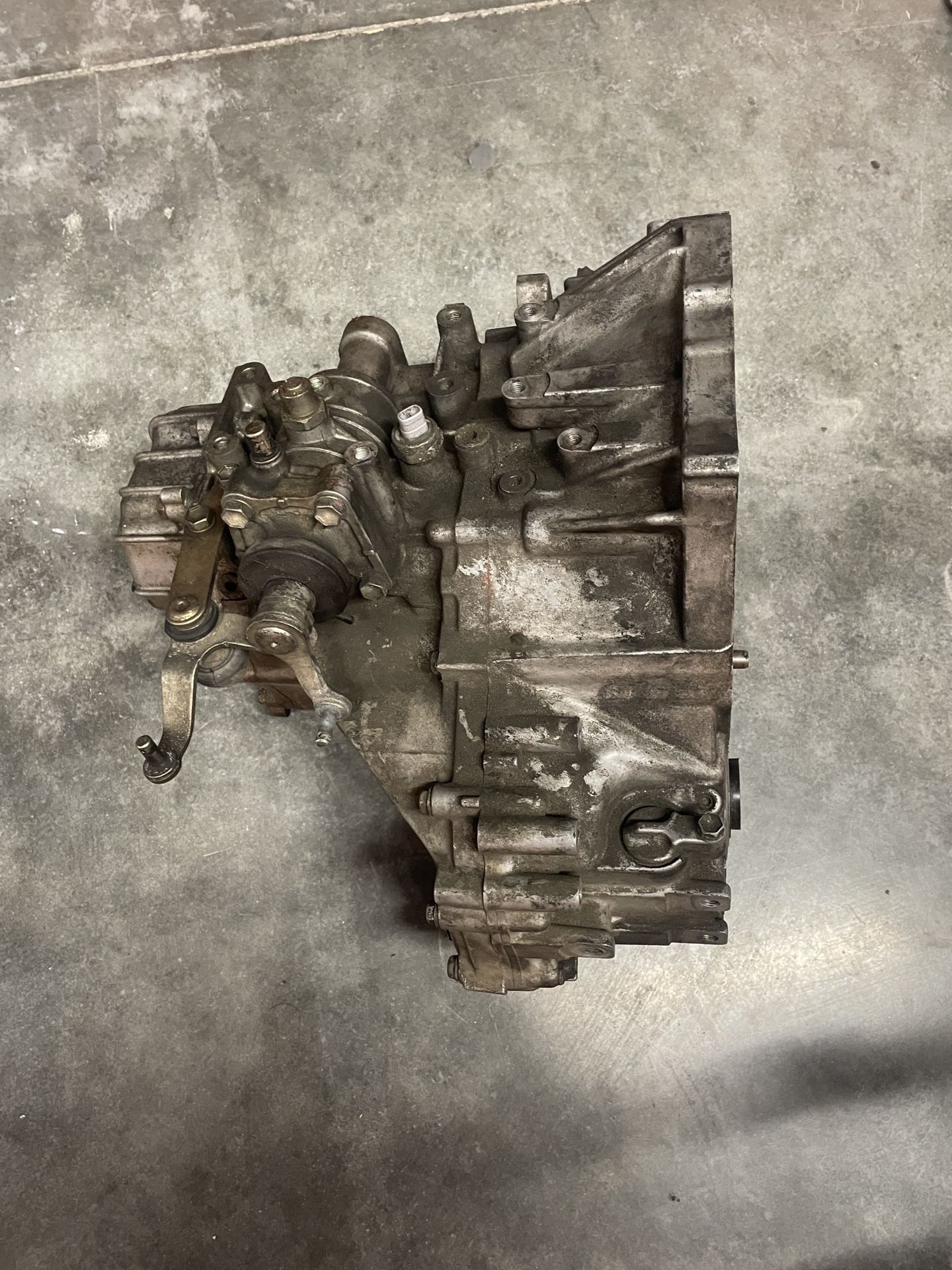 xB/ Echo Manual Transmission