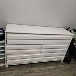 6 draw dresser white
