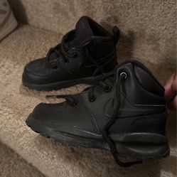 Nike ACG Boots 