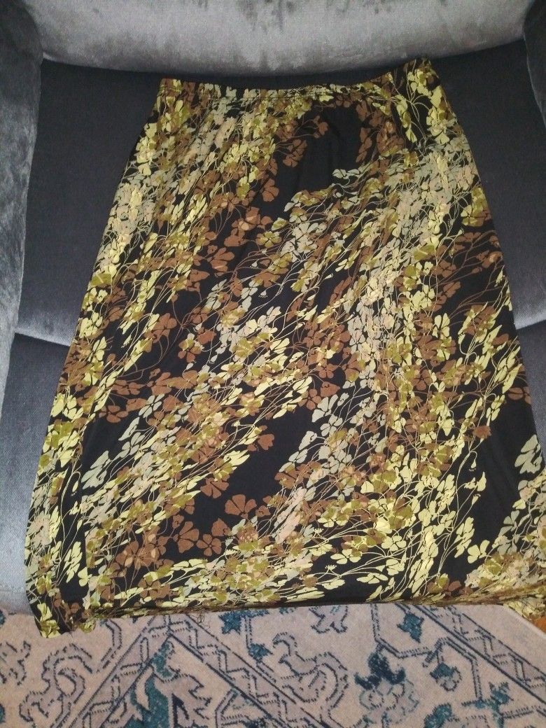 Only Nine Skirt