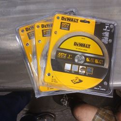 DeWALT 7" XP4 Diamond Saw Blabes