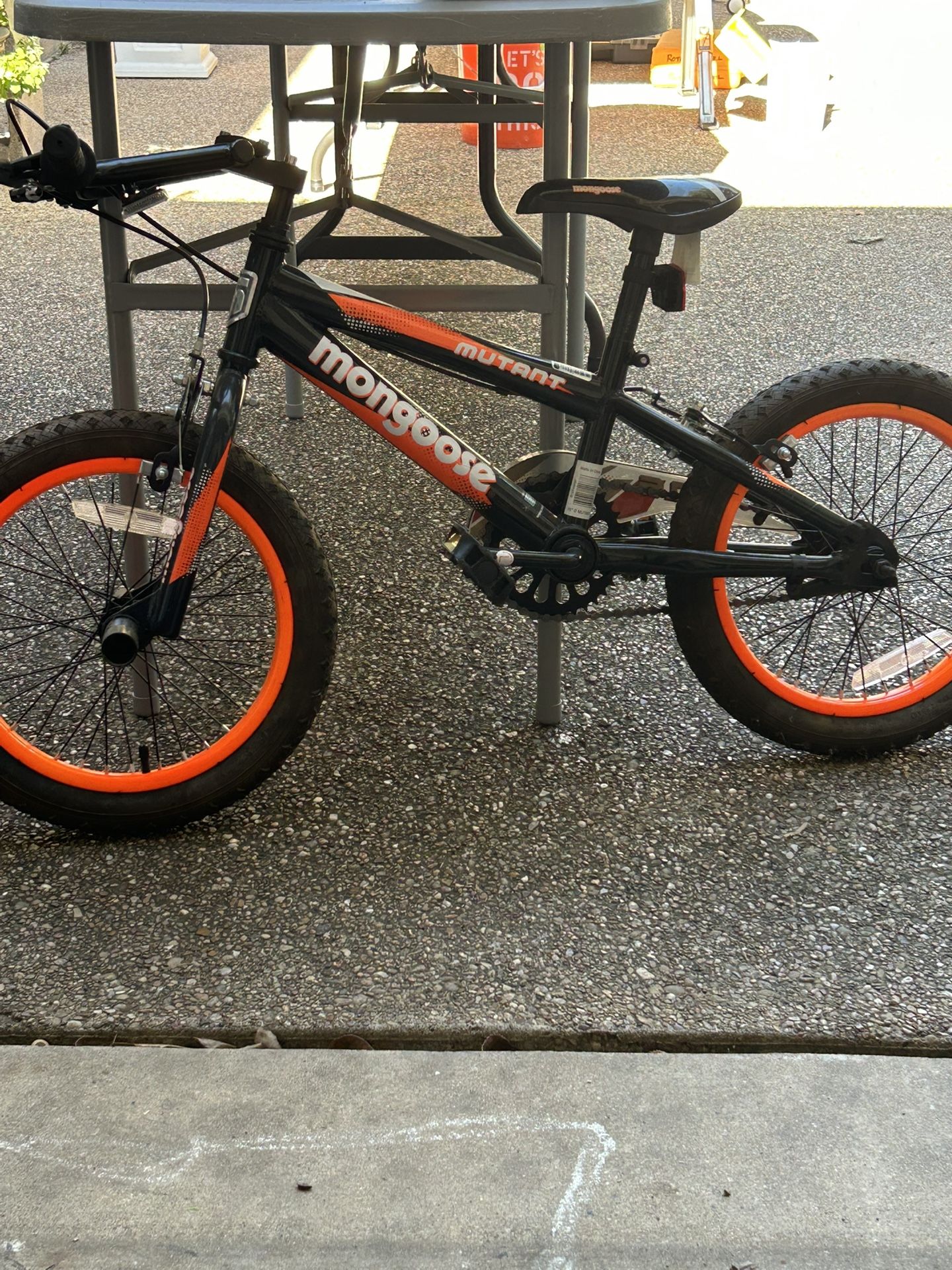 Mongoose Mutant Kids Bike – 16” Wheels