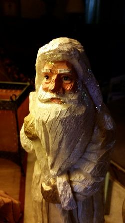 CHRIS CRINGLE SANTA CLAUS STATUE