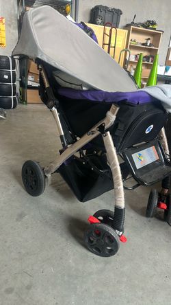 Dog stroller