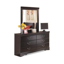 Huey Dresser And Mirror