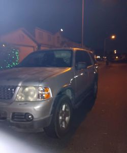 2003 Ford Explorer