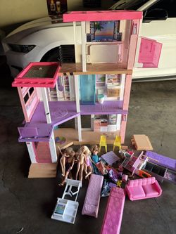 Barbie House