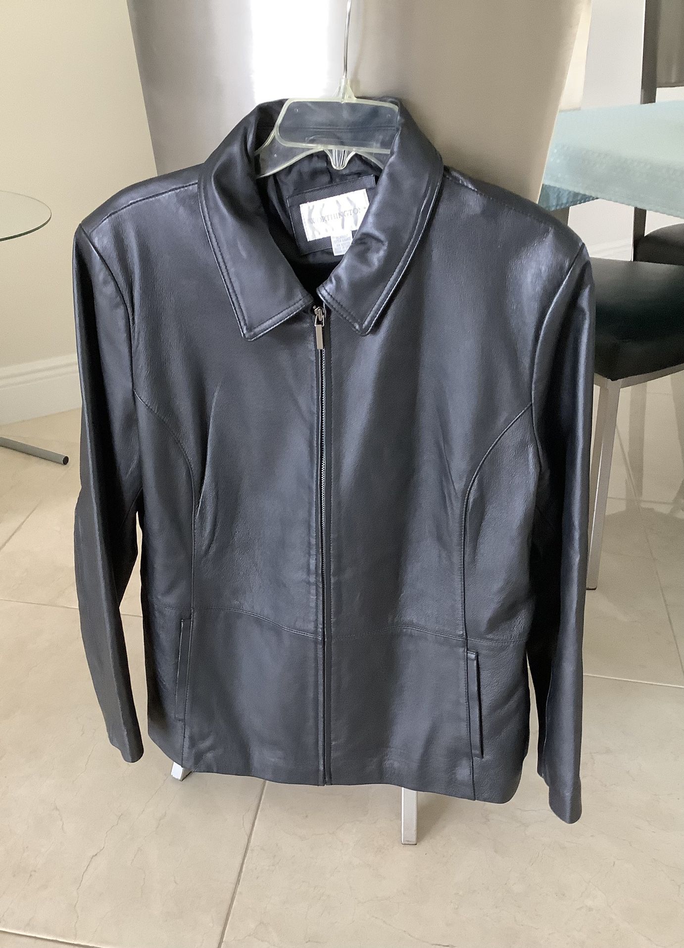 Worthington Genuine Leather Black Zipper Jacket  Excellent Condition Xl 