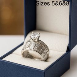 Engagement Ring With Box 