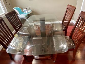 Solid cherry wood finish dining table set with 4 chairs