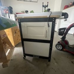 Infinity Table Router