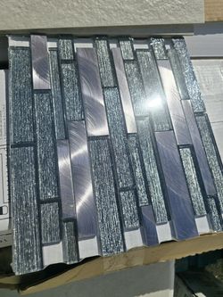 (78) Pcs Volcanic Luxe Interlocking 12 in. x 12 in. x 0.31 in. Glass/Metal Mesh-Mounted Mosaic Wall Tile