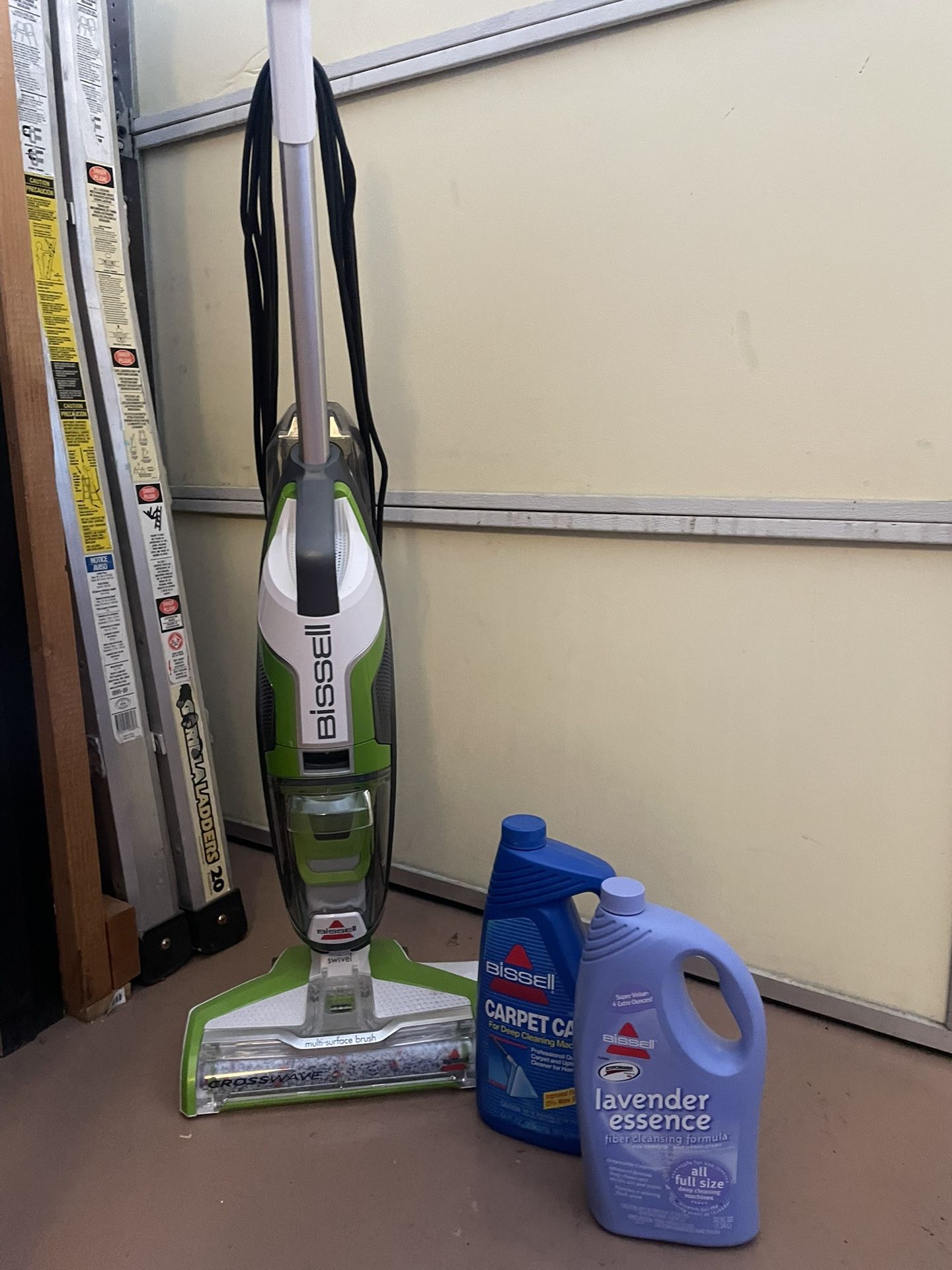 Bissell Crosswave wet/dry vacuum
