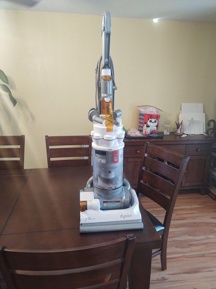Dyson Vacuum Cleaner Dc14 Full Kit
