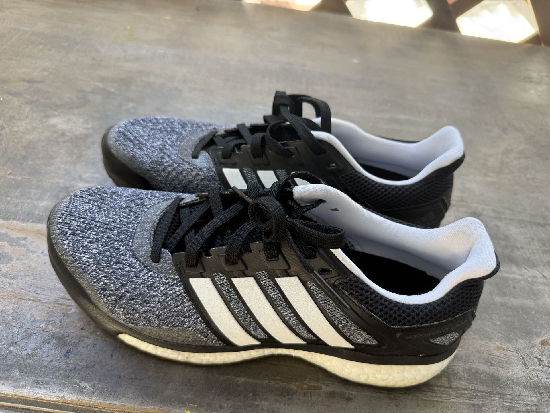 Adidas Men’s Shoes Rare Supernova New Without Box