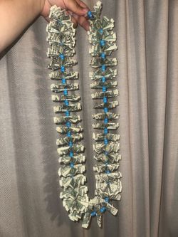 Money lei graduation gift
