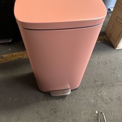 8 Gallons/30L Trash Can