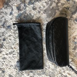 Oakley Women’s Sunglasses Case, Black Sunglasses Case
