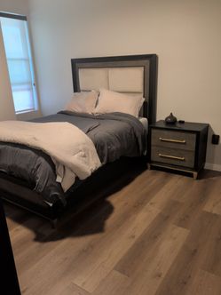 Queen Size - Full Bedroom set