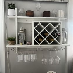 Mounted Wine/bar Rack