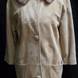 1960's Vintage Suede Swing Coat With Fur Collar 