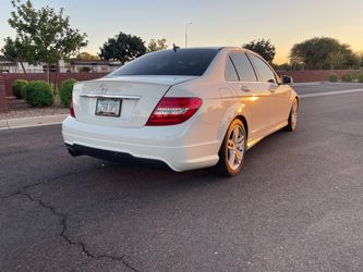 2012 Mercedes-Benz C250