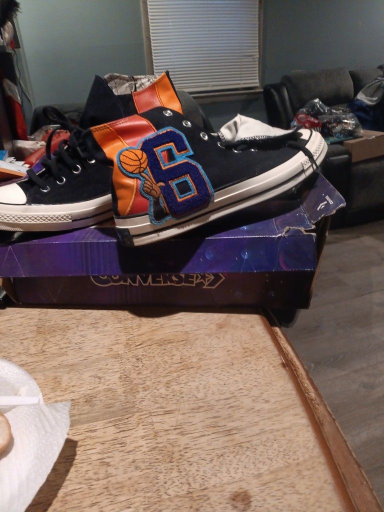 Space Jam Converse $100