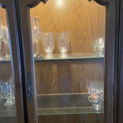 Free China Cabinet 