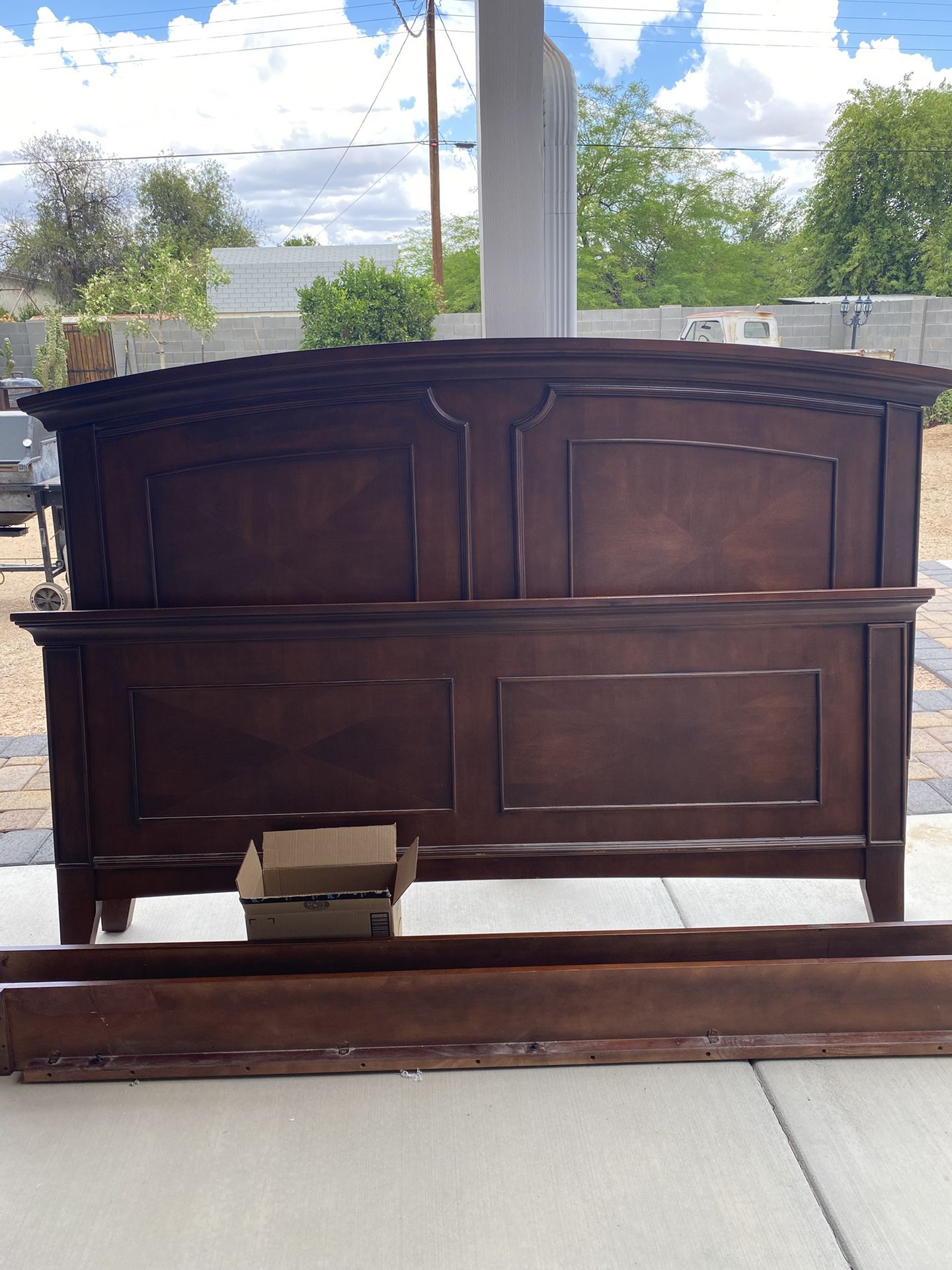 Cal King Bed With Box Spring And Mattress