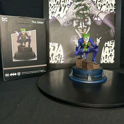 The Joker Statue by Jim Lee  Chronicle Collectibles limited Edition 