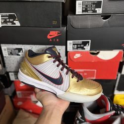 Kobe 4 Protro Gold Medal size 10 VNDS 