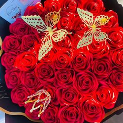 Ramo buchon Eternal Roses 