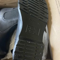Dc matens boots size 10 black