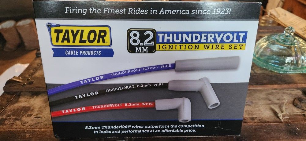 Taylor 8.2mm Thundervolt Spark Plug Wire Set