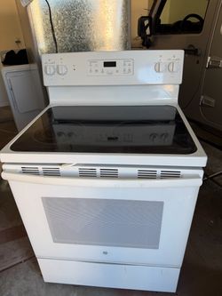 GE White Electric Range with Glass Cooktop