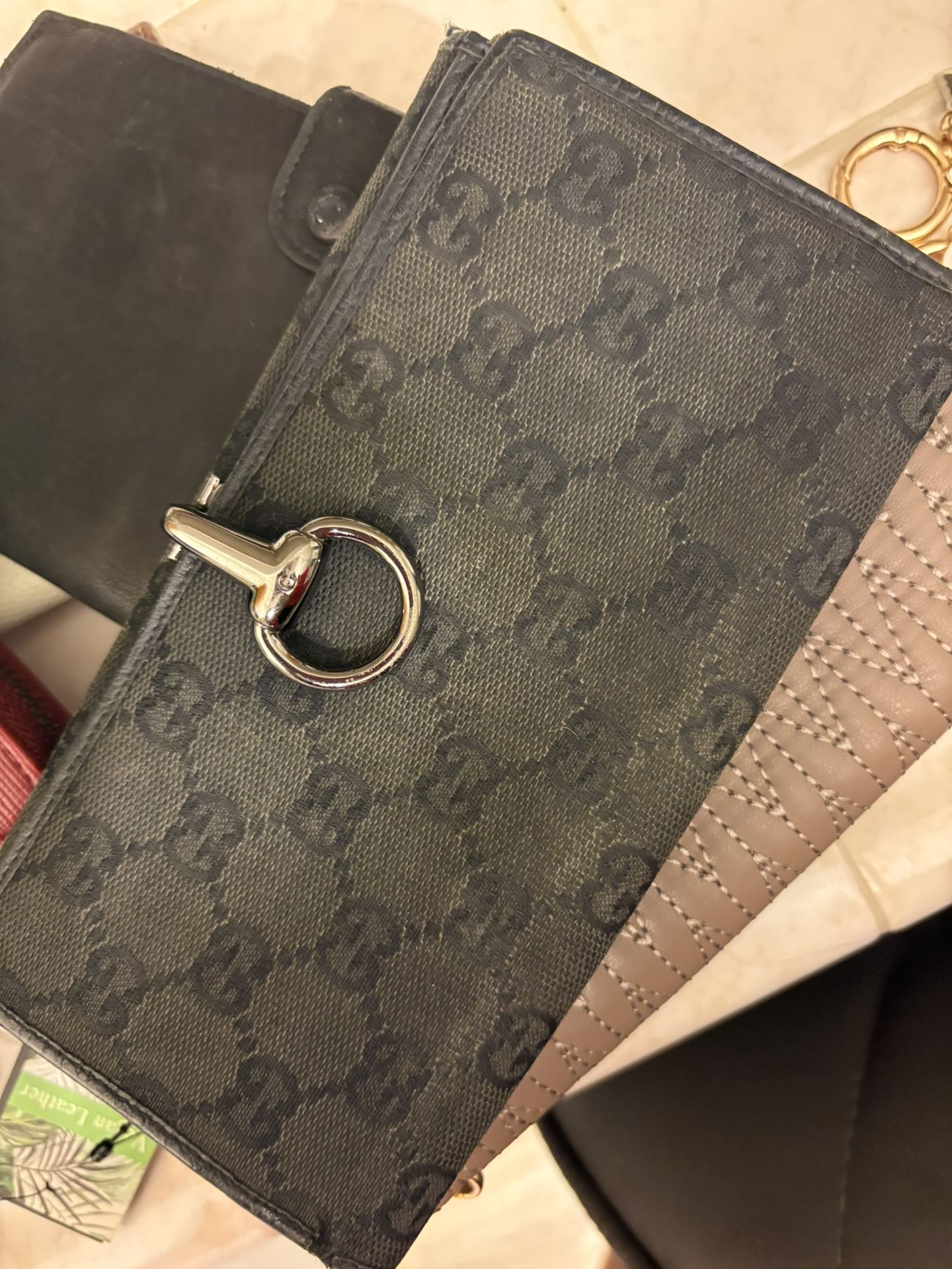 Preloved Gucci Wallet