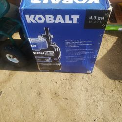 Call 4.3 gallon air  Air compressor