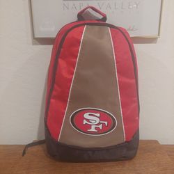 San Francisco 49ers NFL Core Backpack
18” x 13” x 6”
