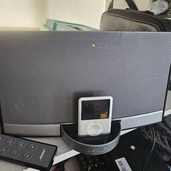 Bose Speaker  PORTABLE 